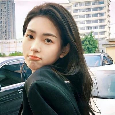 伴娘先拜堂